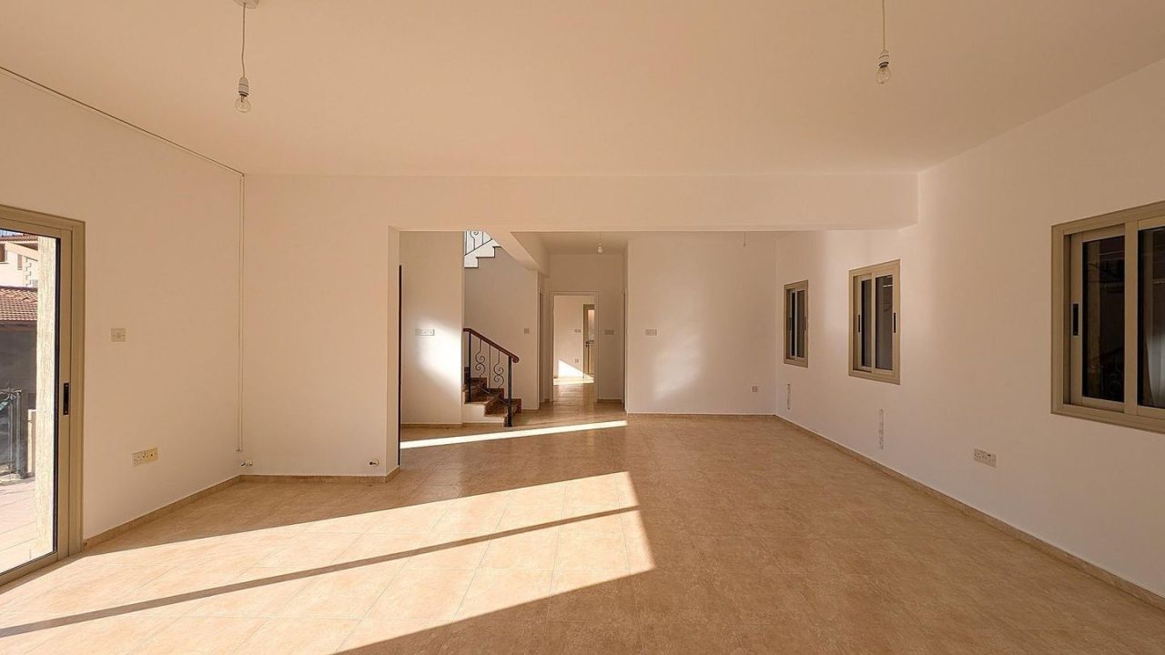 Вилла в Лимасоле, Кипр, 180 м² - фото 7