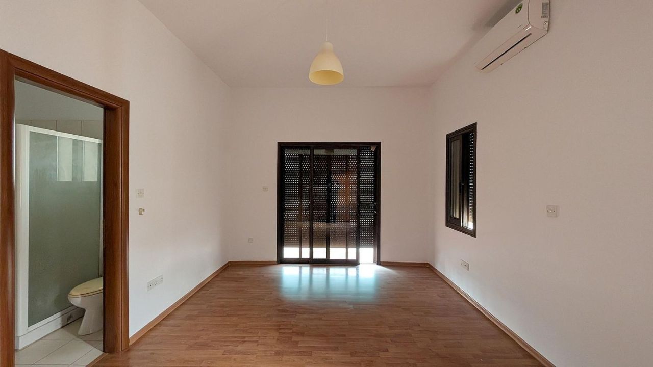 Вилла в Лимасоле, Кипр, 191 м² - фото 10