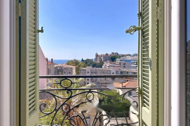 Квартира в Каннах, Франция, 45 м² - фото 1