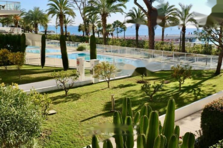 Квартира в Каннах, Франция, 34 м² - фото 1