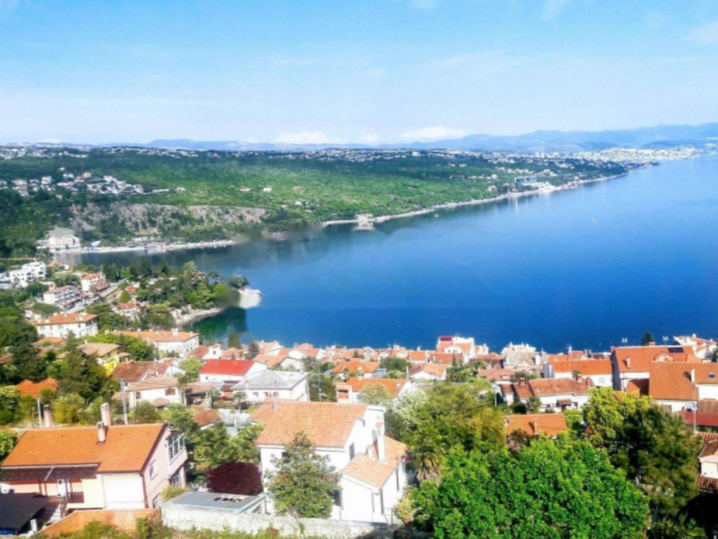 Дом в Опатии, Хорватия, 550 м² - фото 1