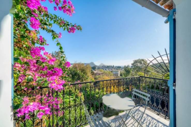 Квартира в Каннах, Франция, 110 м² - фото 1