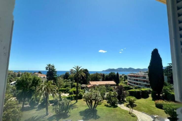 Квартира в Каннах, Франция, 130 м² - фото 2