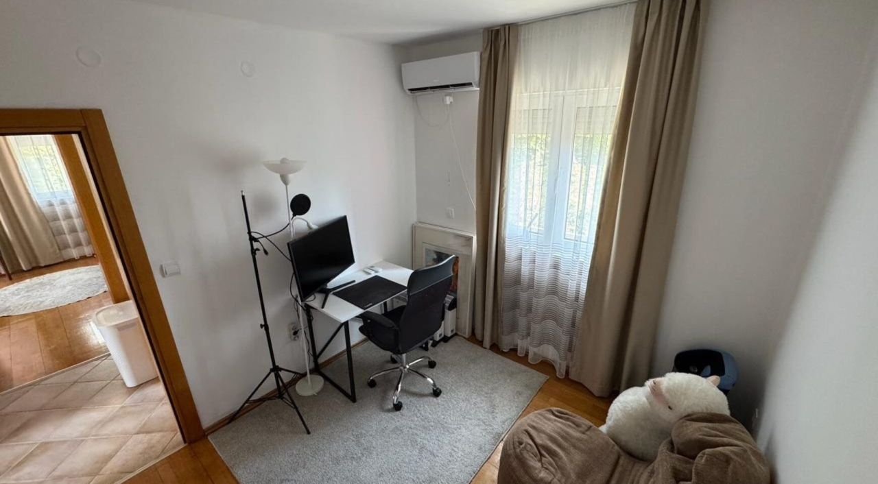 Квартира в Будве, Черногория, 79 м² - фото 9