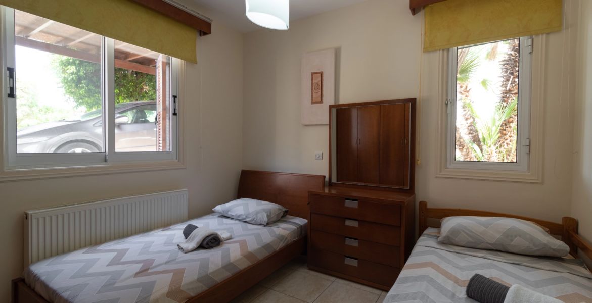 Вилла в Пафосе, Кипр, 300 м² - фото 16