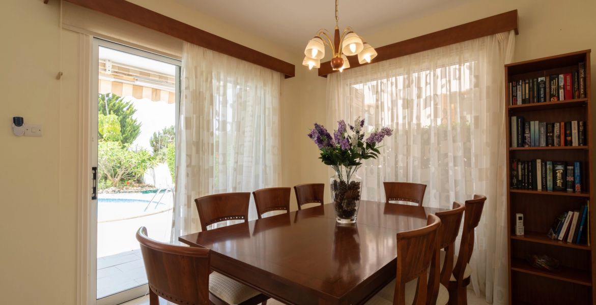 Вилла в Пафосе, Кипр, 300 м² - фото 13