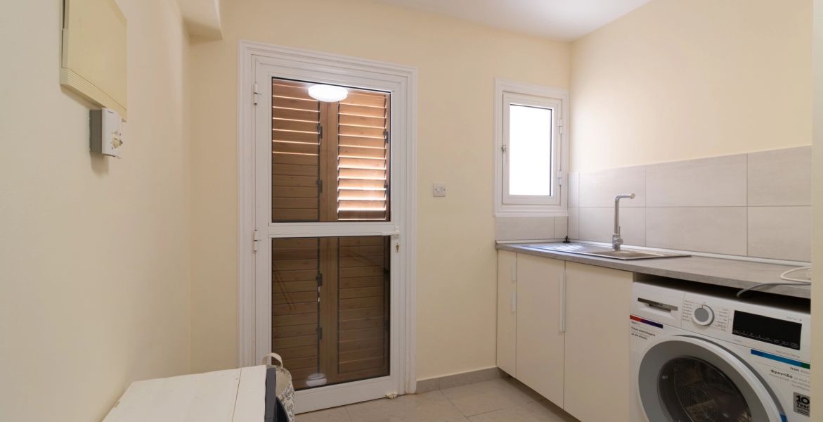 Вилла в Пафосе, Кипр, 300 м² - фото 18