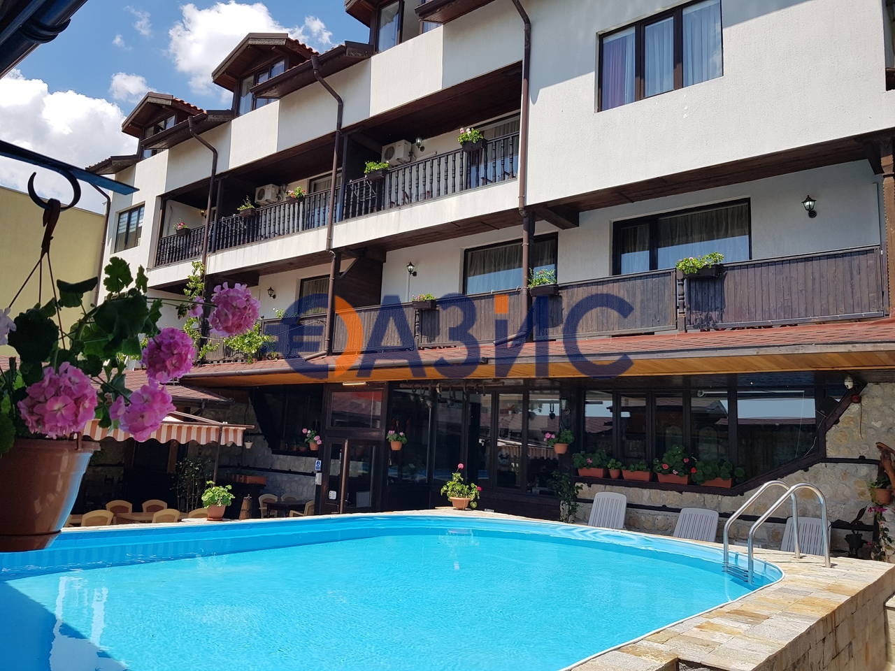 Отель, гостиница в Кошарице, Болгария, 744 м² - фото 1