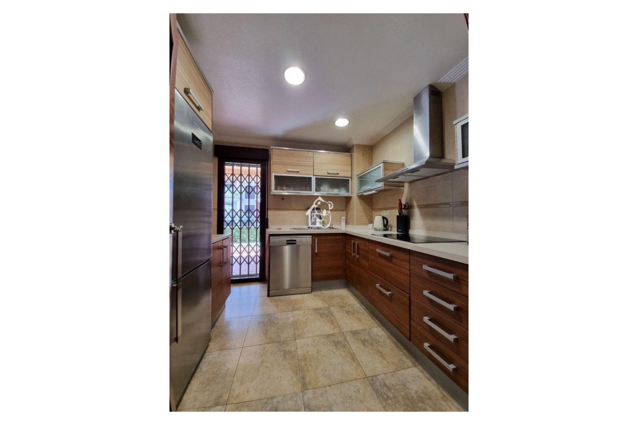 Доходный дом в Ориуэла Коста, Испания, 105 м² - фото 9