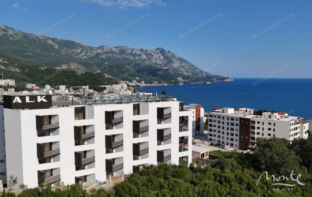 Апартаменты в Бечичи, Черногория, 54 м² - фото 1