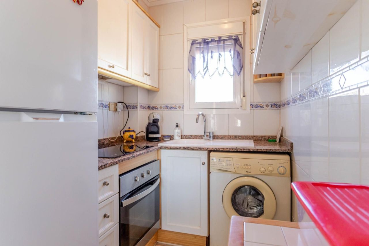 Бунгало в Торревьехе, Испания, 55 м² - фото 4