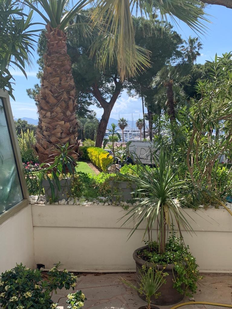 Студия в Каннах, Франция, 27 м² - фото 10