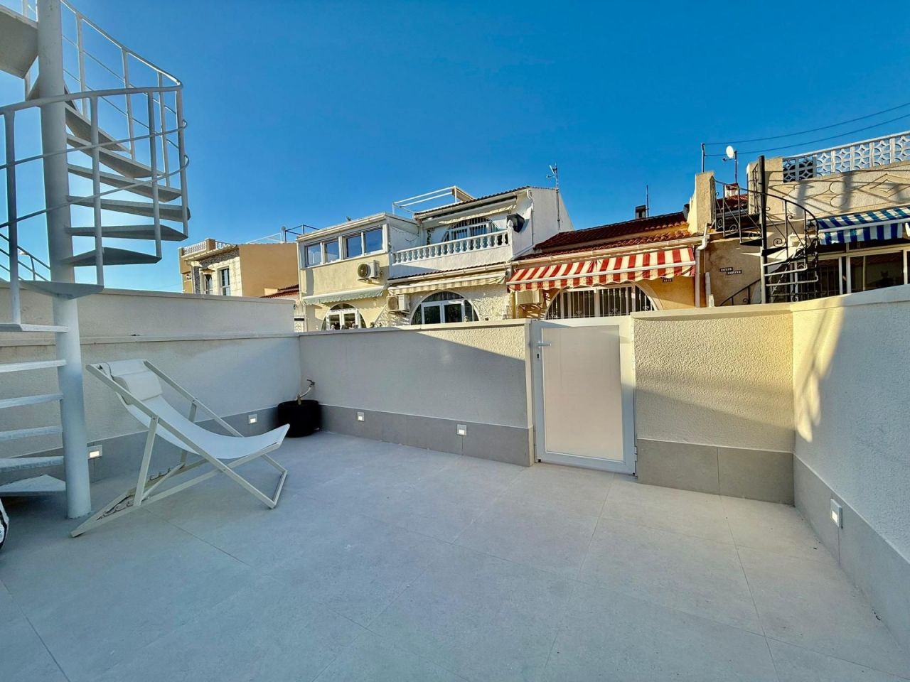 Бунгало в Торревьехе, Испания, 59 м² - фото 6