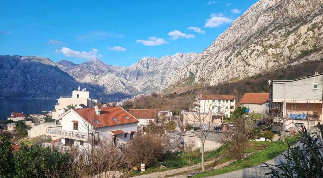 Квартира в Доброте, Черногория, 80 м² - фото 6