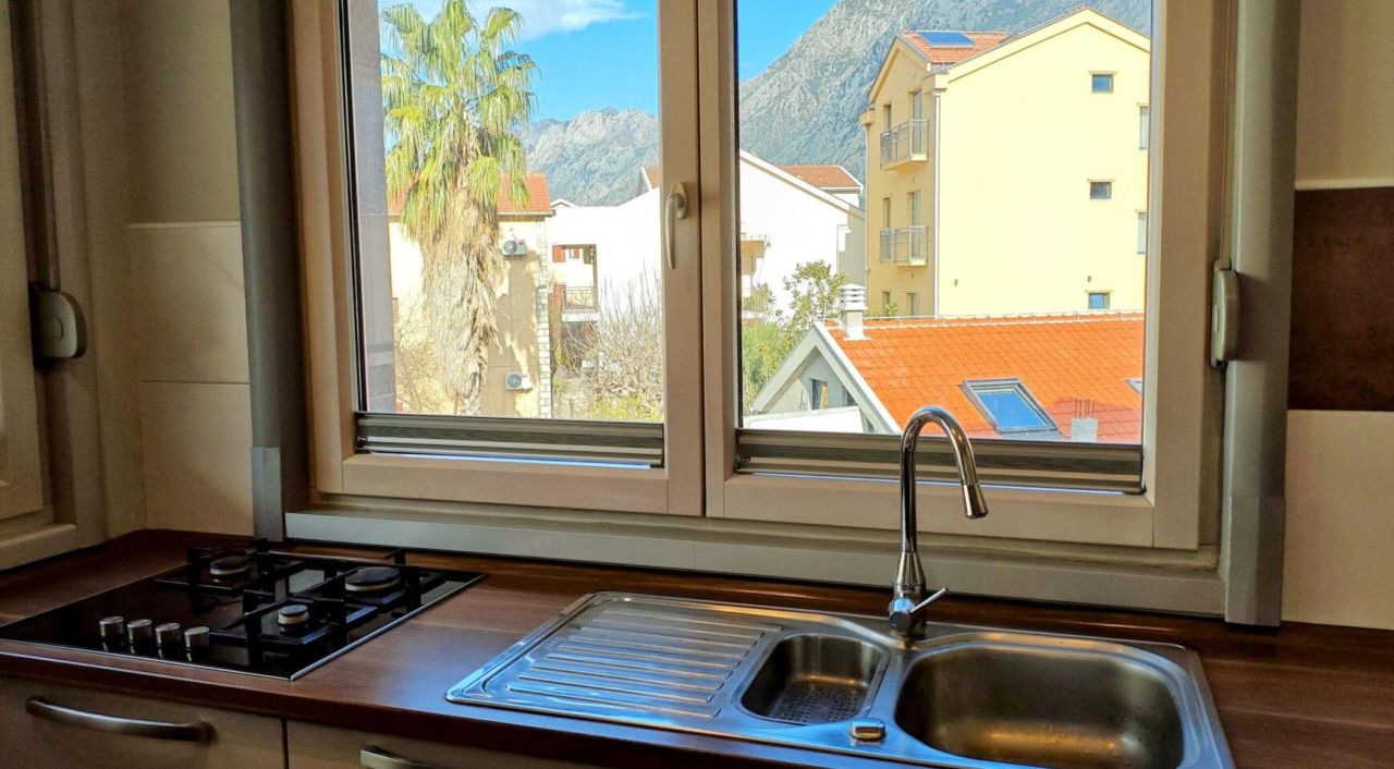 Квартира в Доброте, Черногория, 114 м² - фото 15