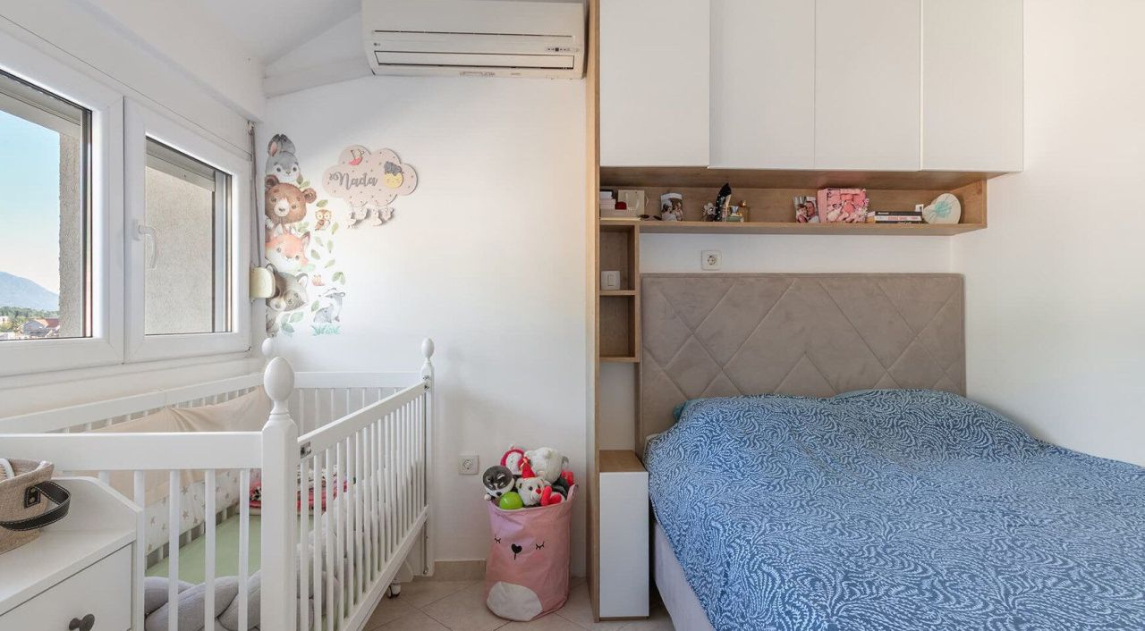 Квартира в Тивате, Черногория, 40 м² - фото 7