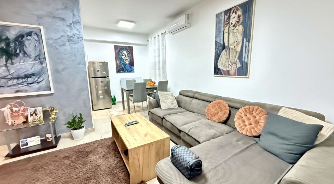 Квартира в Будве, Черногория, 79 м² - фото 10