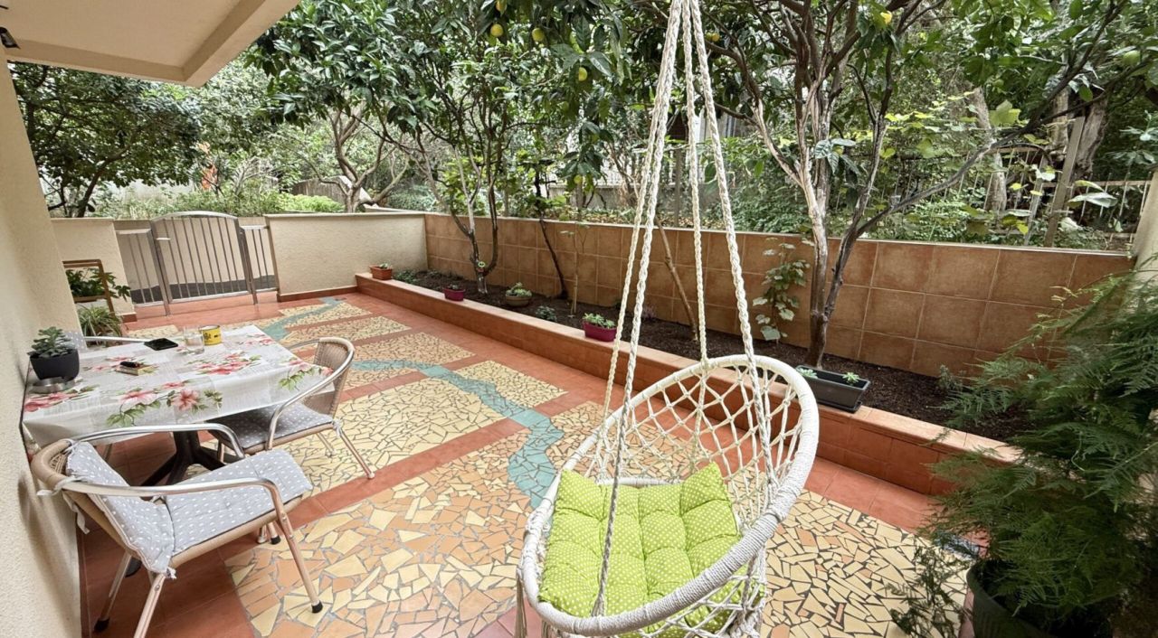 Квартира в Будве, Черногория, 79 м² - фото 3