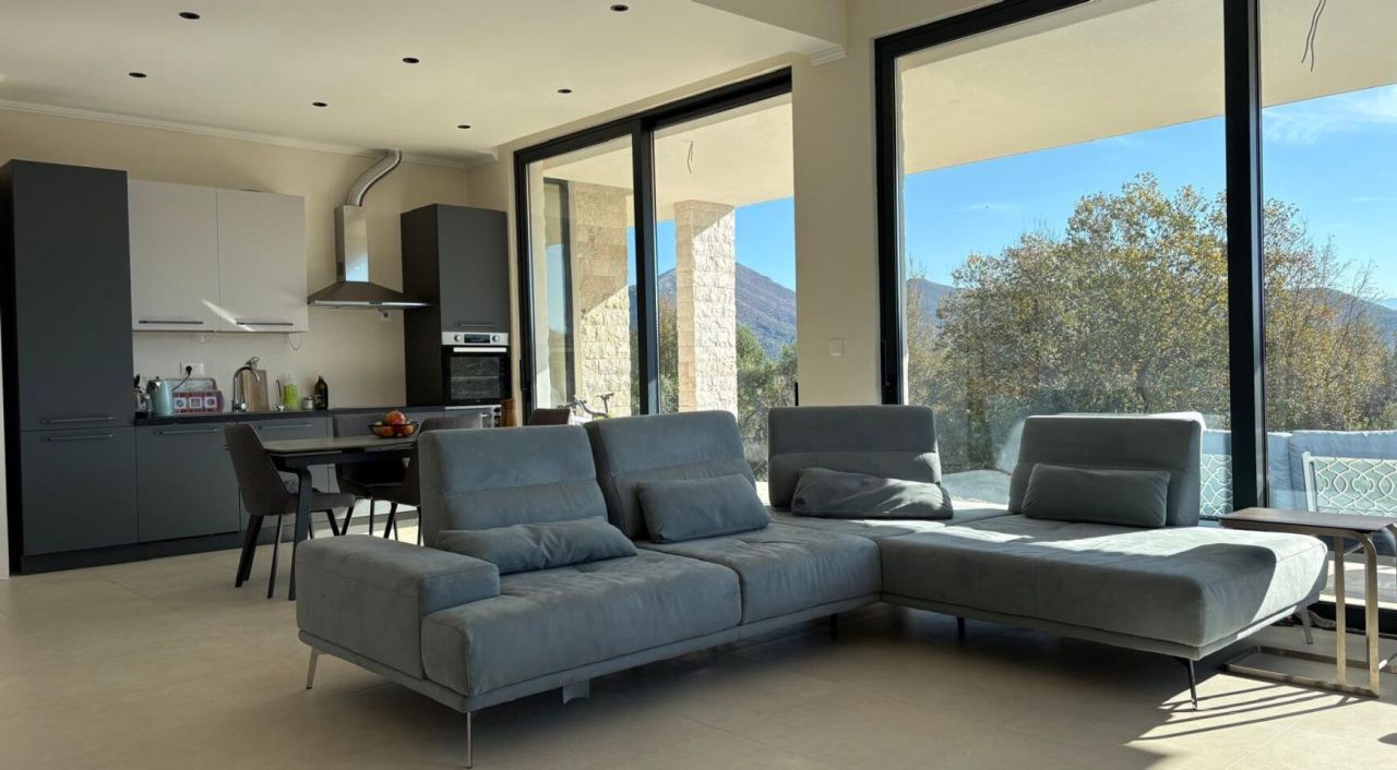 Вилла в Херцег-Нови, Черногория, 165 м² - фото 7