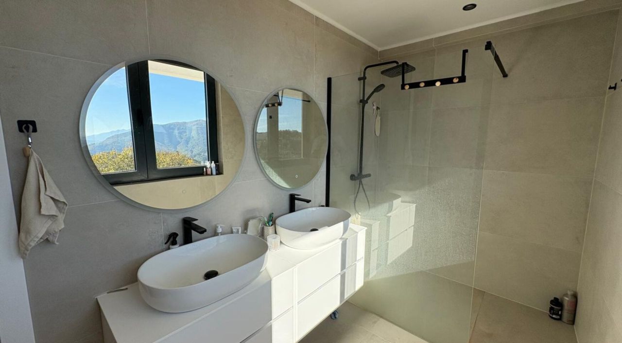 Вилла в Херцег-Нови, Черногория, 165 м² - фото 9