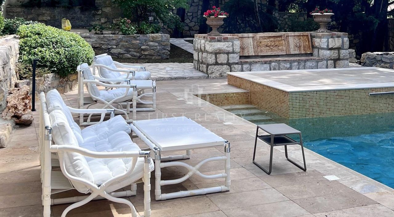 Вилла в Режевичах, Черногория, 550 м² - фото 6