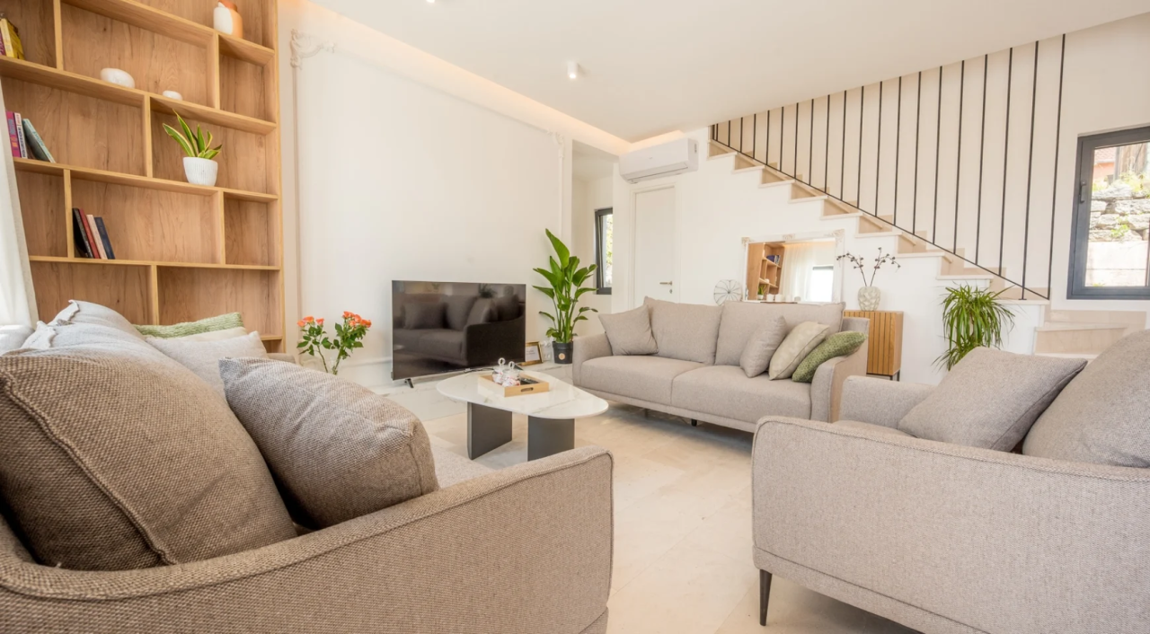 Вилла в Тивате, Черногория, 250 м² - фото 9