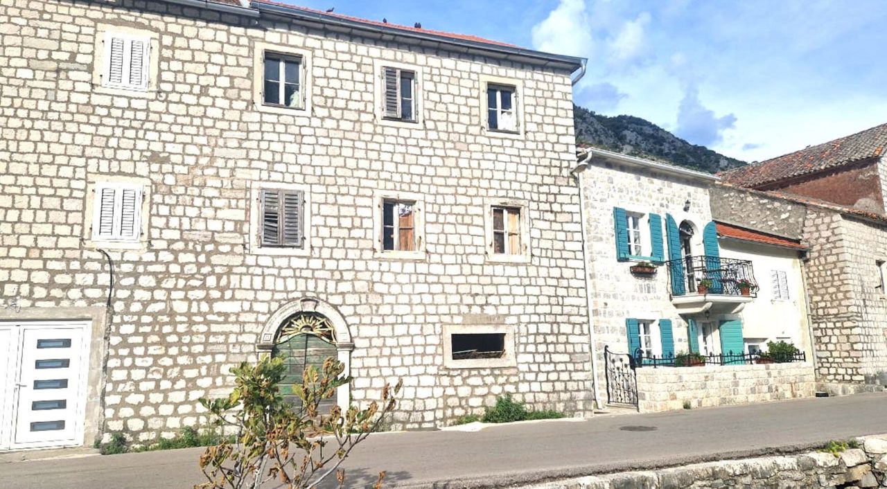 Дом в Муо, Черногория, 145 м² - фото 3