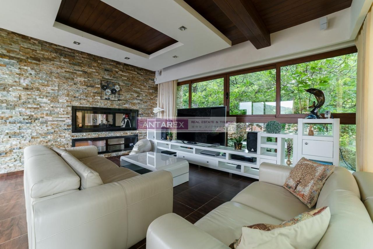 Вилла в Бечичи, Черногория, 300 м² - фото 5