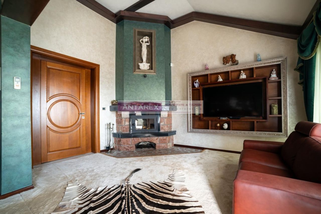 Вилла в Бечичи, Черногория, 300 м² - фото 9