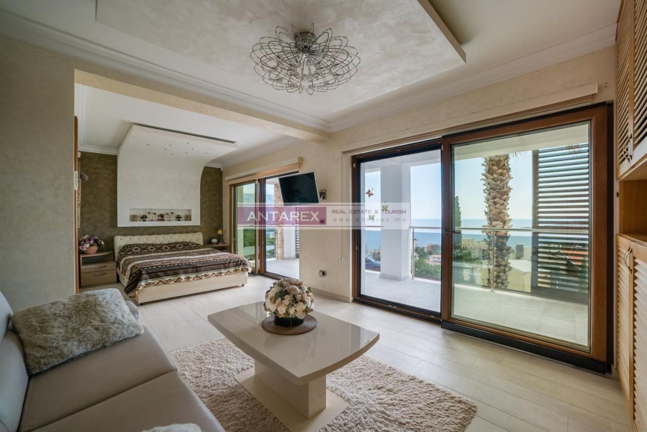 Вилла в Бечичи, Черногория, 300 м² - фото 10