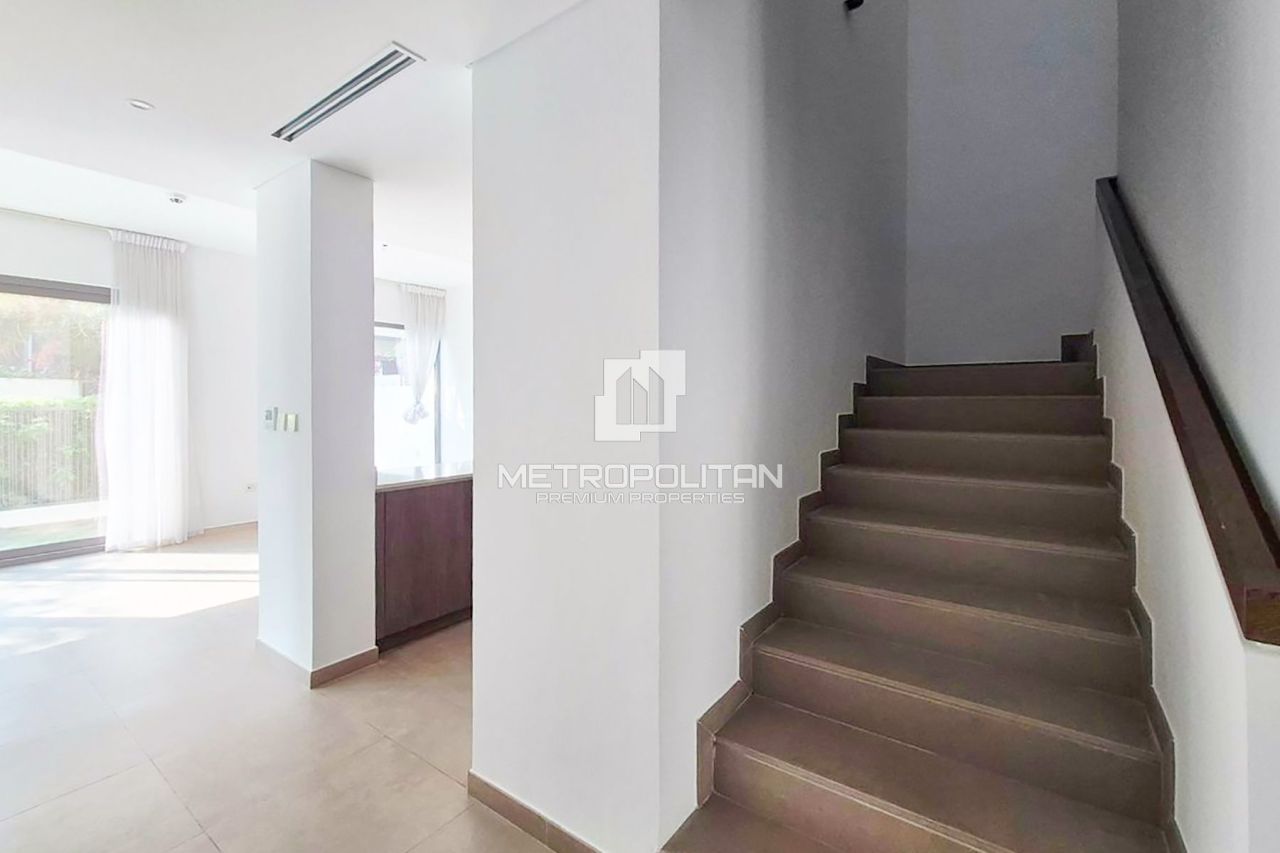 Таунхаус в Дубае, ОАЭ, 221 м² - фото 7