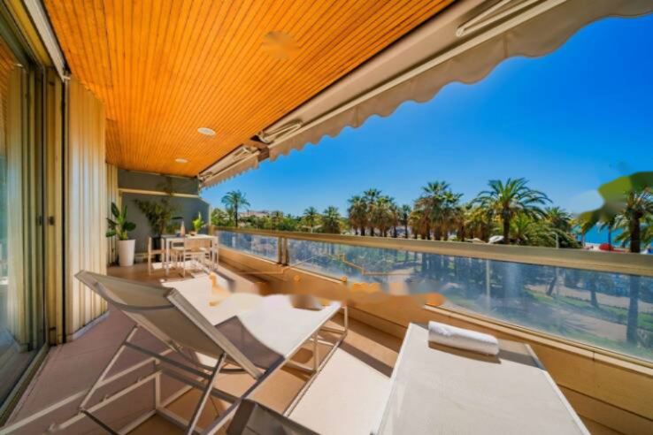 Квартира в Каннах, Франция, 61 м² - фото 1