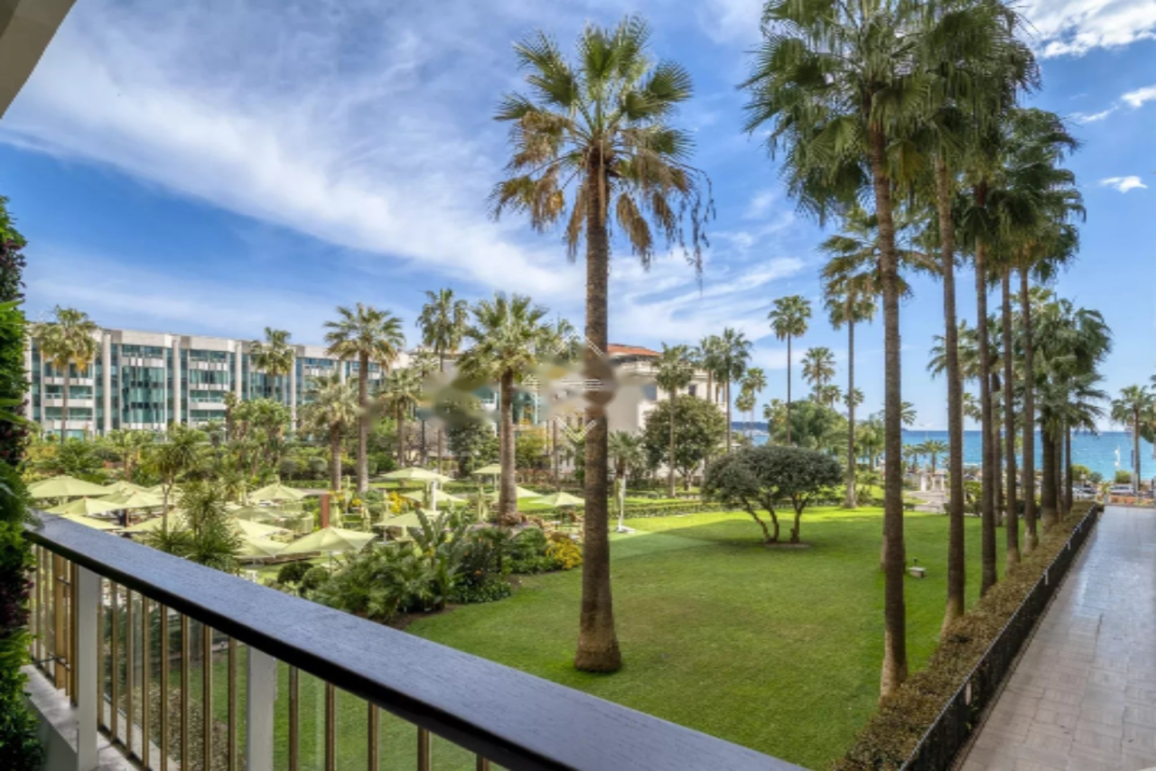 Квартира в Каннах, Франция, 127 м² - фото 1