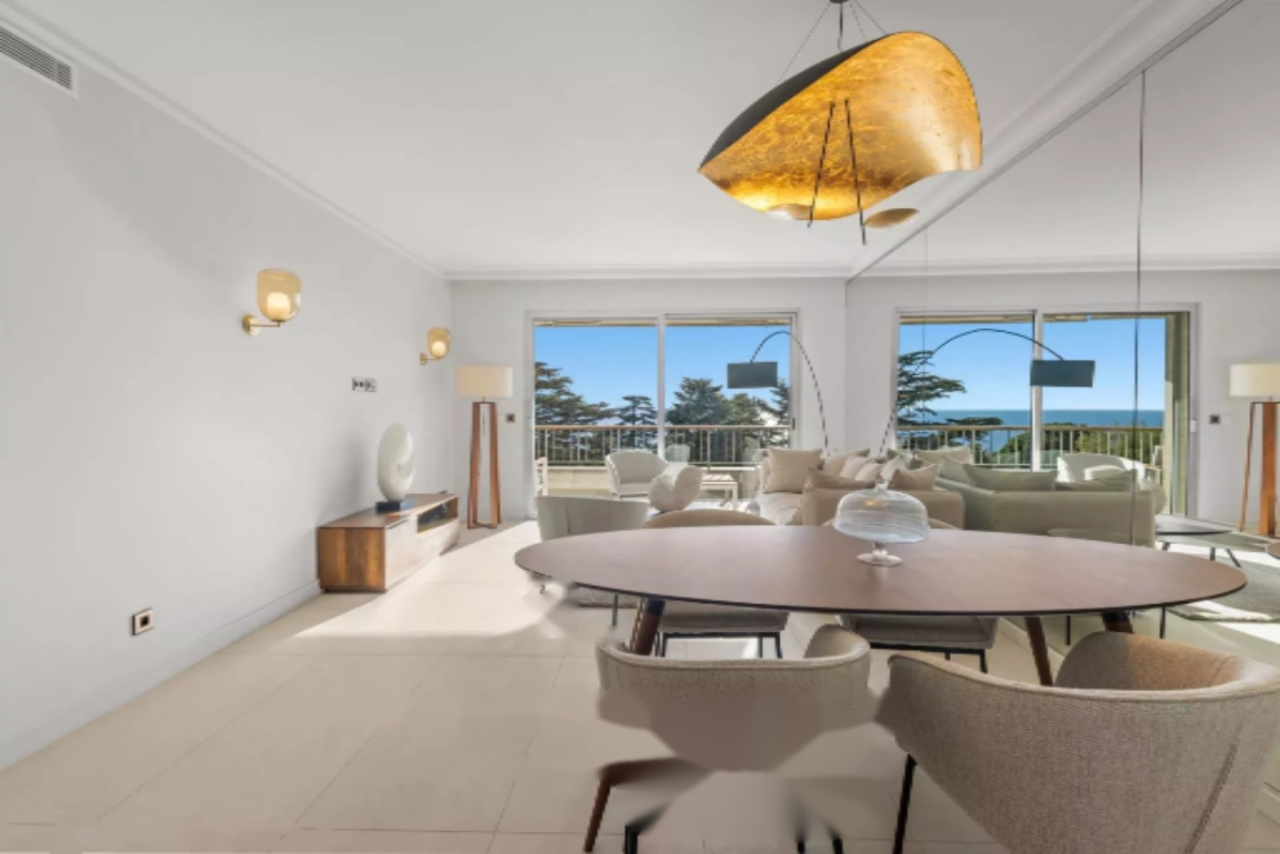 Квартира в Каннах, Франция, 104 м² - фото 1