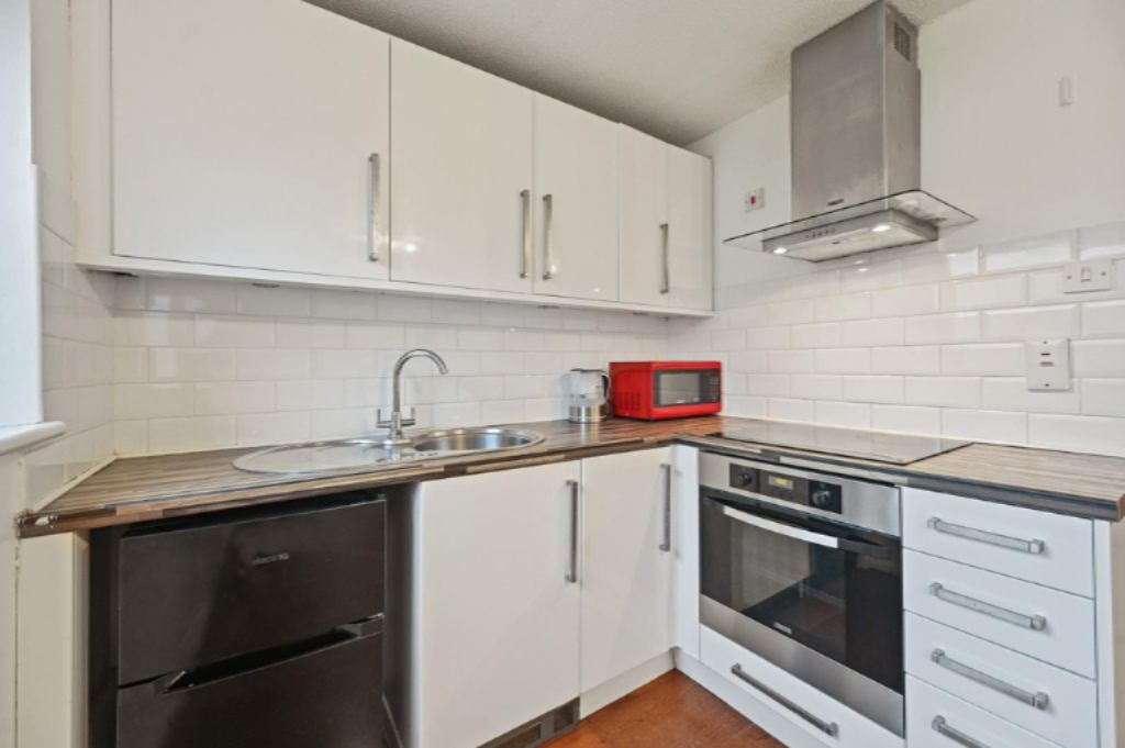 Квартира в Лондоне, Великобритания, 26 м² - фото 5