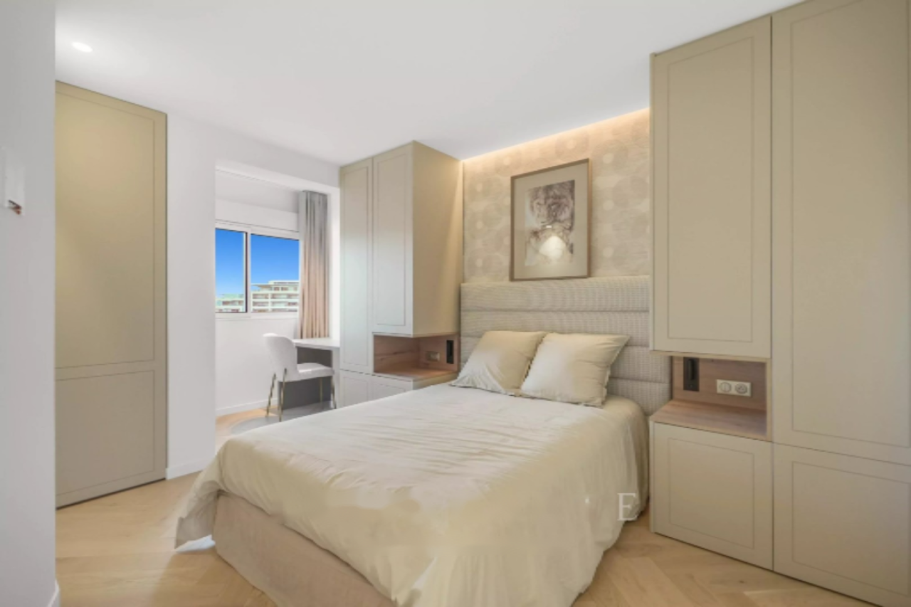 Квартира в Каннах, Франция, 95 м² - фото 9