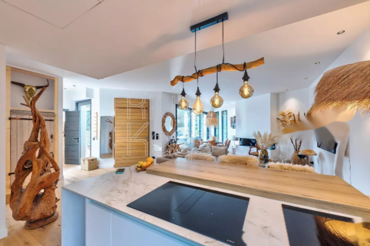 Квартира в Каннах, Франция, 214 м² - фото 15