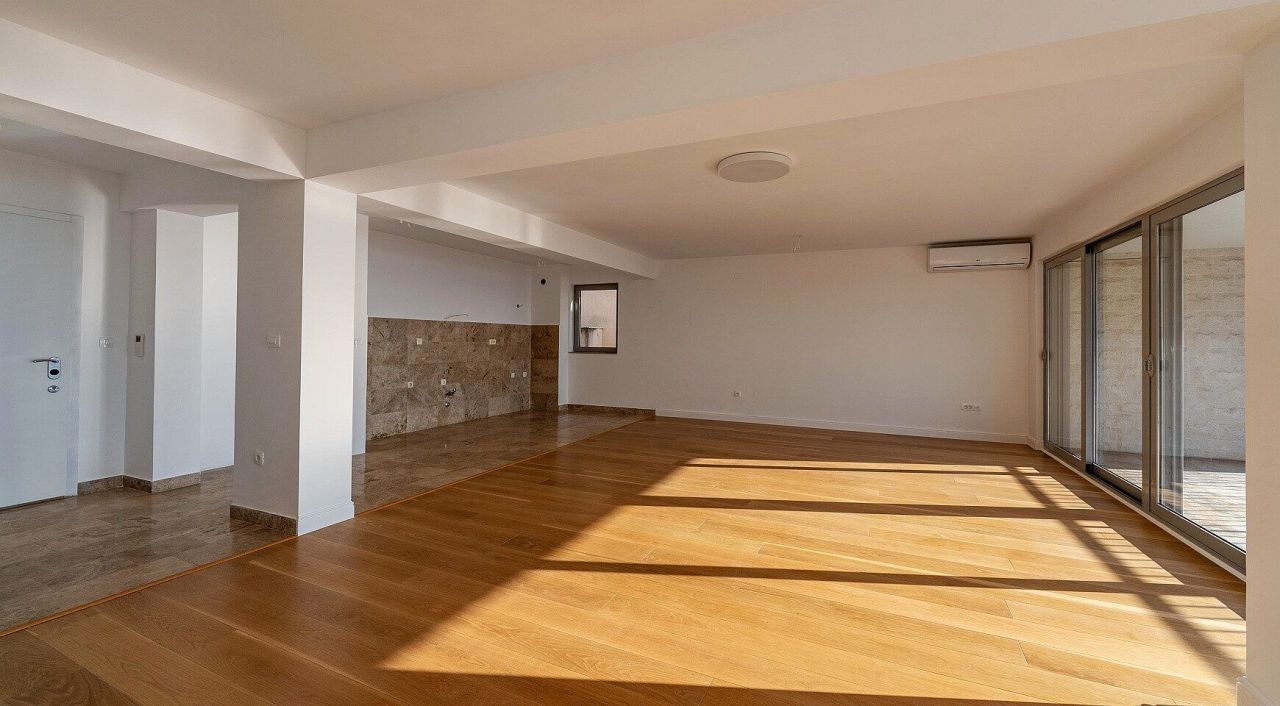 Квартира в Пржно, Черногория, 160 м² - фото 4