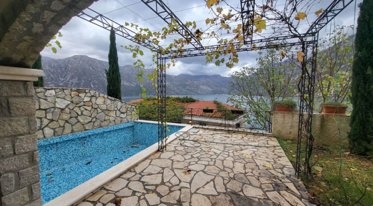 Квартира в Костанице, Черногория, 126 м² - фото 3