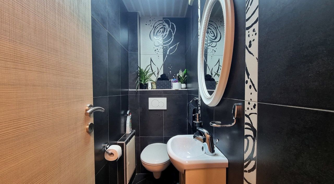 Квартира в Доброте, Черногория, 150 м² - фото 4