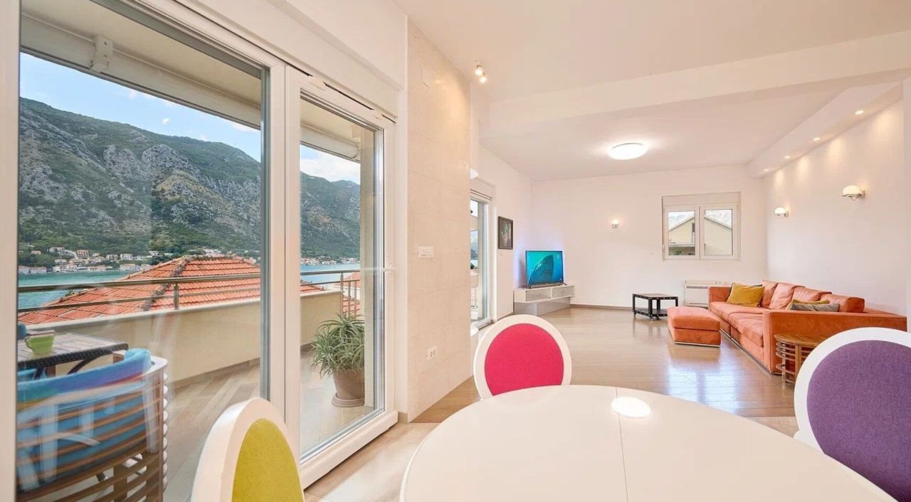 Квартира в Которе, Черногория, 108 м² - фото 6