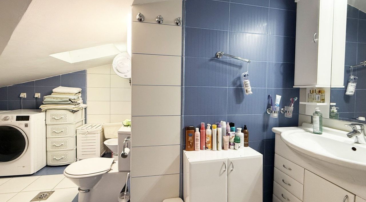 Квартира в Доброте, Черногория, 120 м² - фото 9