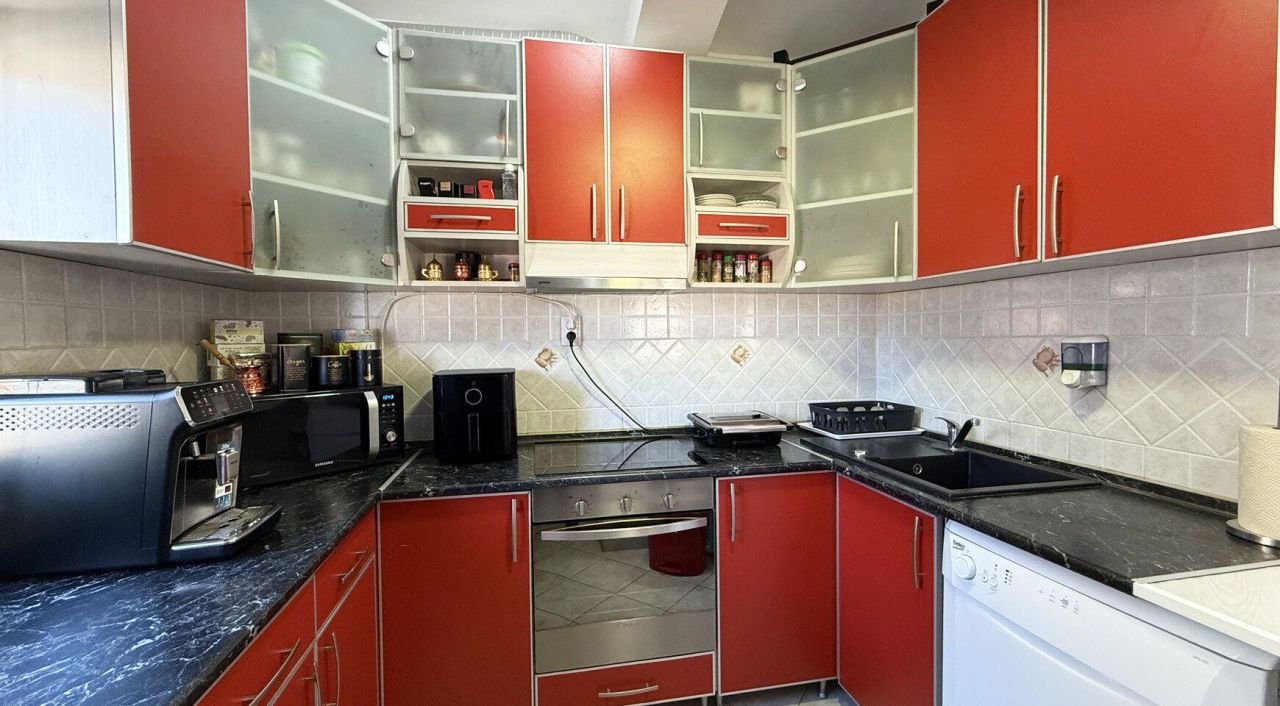 Квартира в Доброте, Черногория, 120 м² - фото 13