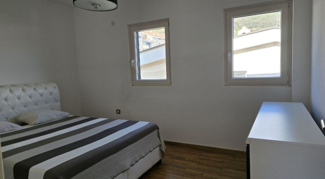 Апартаменты в Петроваце, Черногория, 77 м² - фото 6