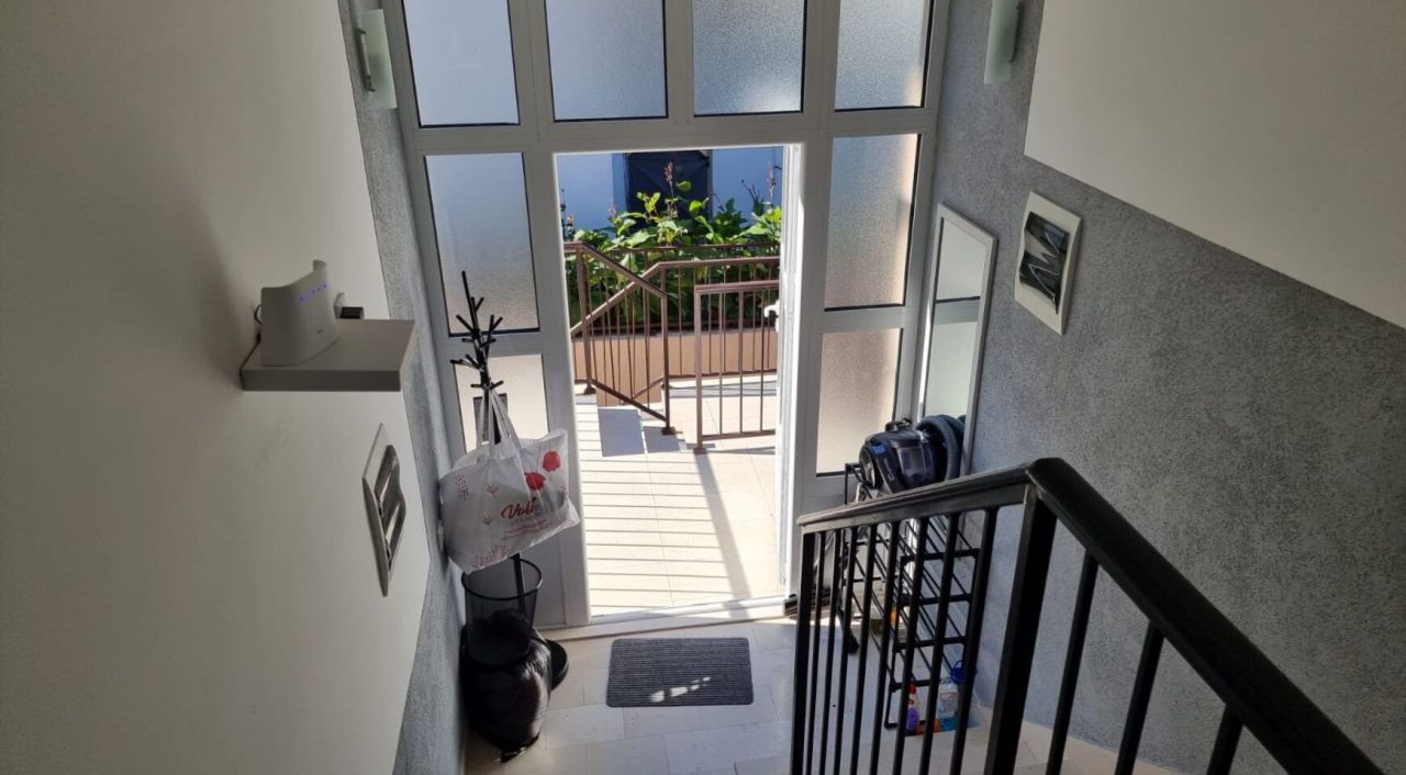 Дом в Прчани, Черногория, 140 м² - фото 7