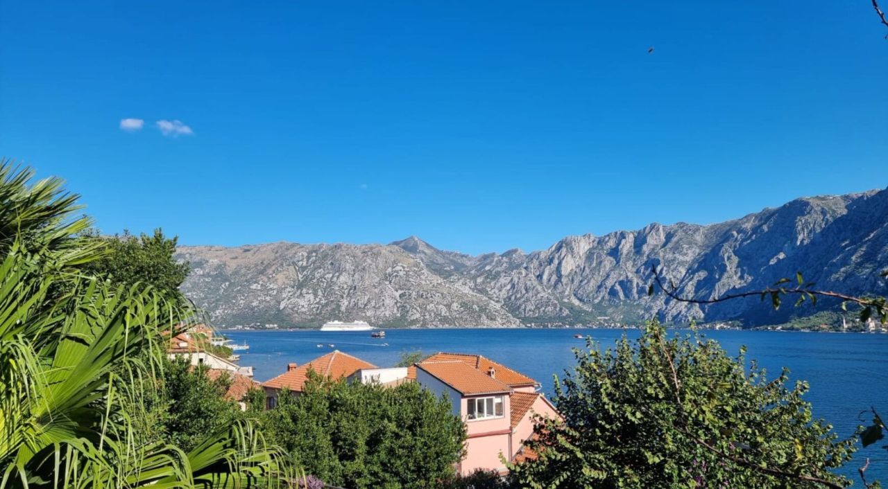 Дом в Прчани, Черногория, 140 м² - фото 2