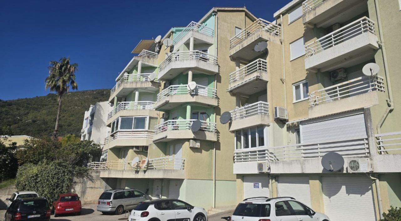 Квартира в Петроваце, Черногория, 44 м² - фото 10