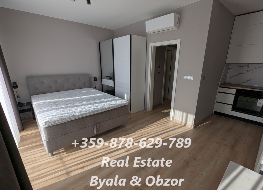 Квартира в Обзоре, Болгария, 42 м² - фото 1