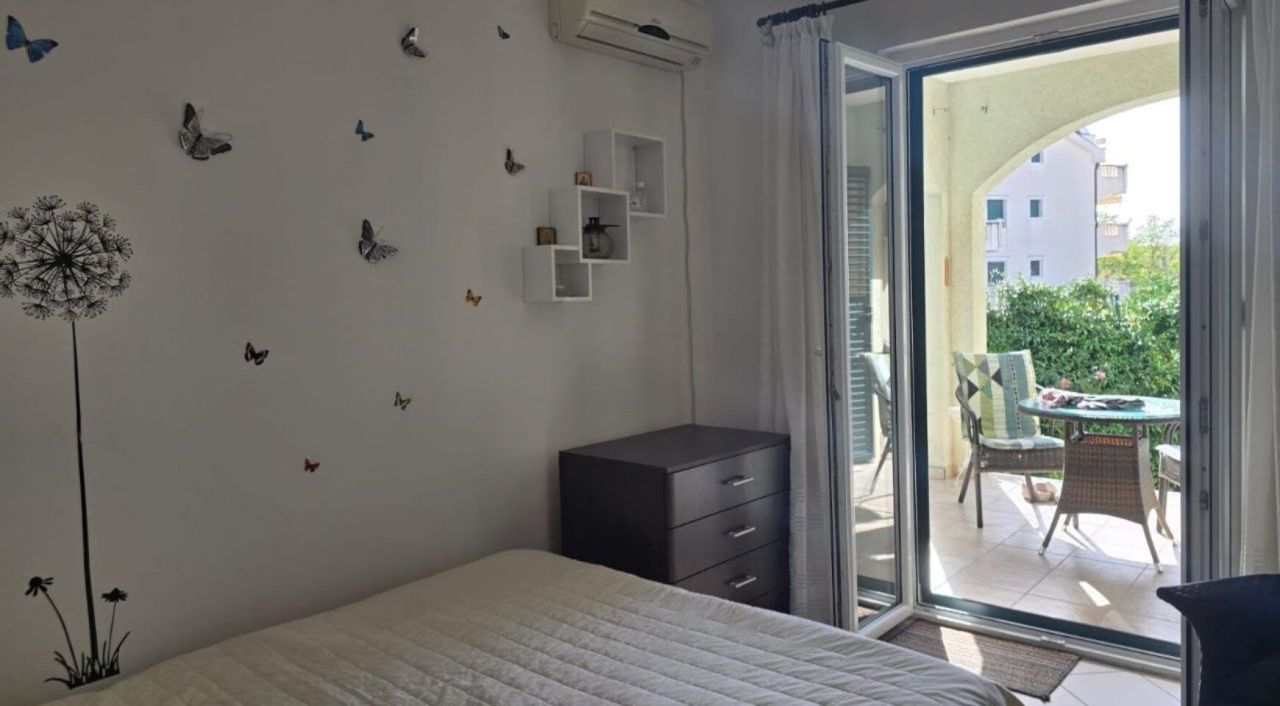 Квартира в Петроваце, Черногория, 49 м² - фото 8