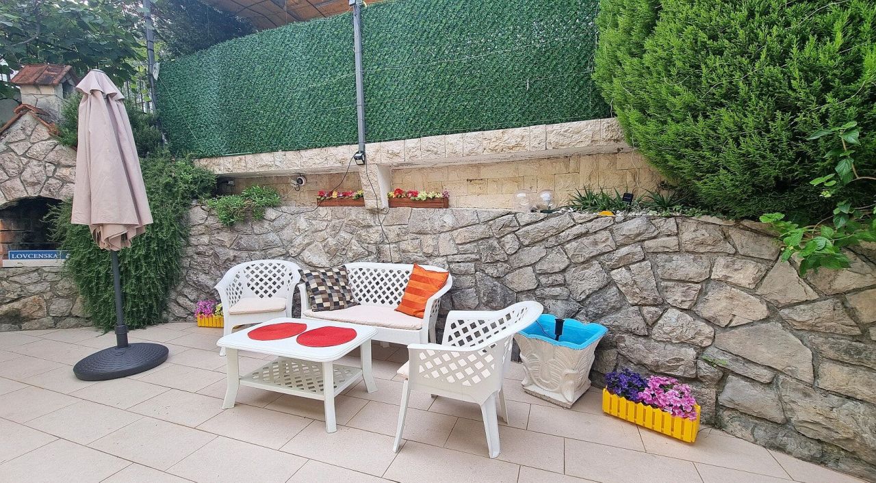 Дом в Крашичах, Черногория, 143 м² - фото 10